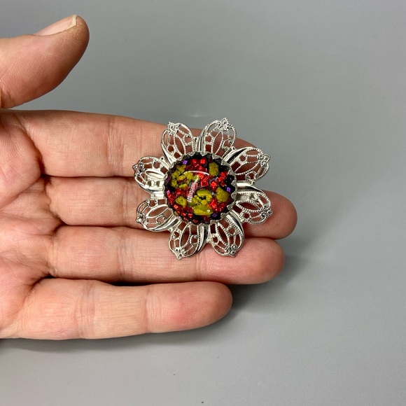 Vintage Faux Opal Silver Filigree Brooch - Picture 6 of 11